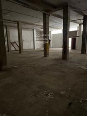 Fabrikhalle  Calle joaquim monmany. Amplia nave industrial