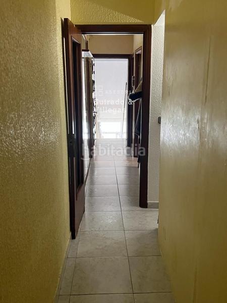 Foto b4cf2494-8b7a-4095-8fe2-e178a61a77cd. Casa adosada espaciosa casa adosada en Sant Crist Badalona