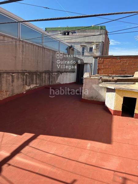 Foto de8d86b4-6345-4834-a6dd-4aab0418d55e. Casa adosada espaciosa casa adosada en Sant Crist Badalona