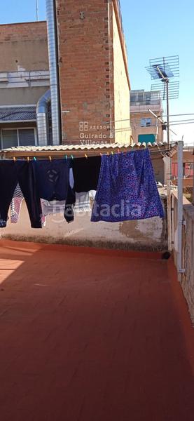 Foto fb1a9572-f934-4893-a3b1-0011d818ee6f. Casa adosada espaciosa casa adosada en Sant Crist Badalona