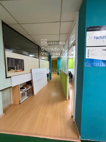 Foto 43b9a0b1-7030-4bee-9b5c-c0c290c1eb86. Local comercial a Casagemes Badalona