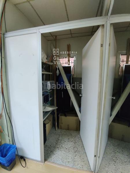 Foto 5e878bc4-7f13-4f2c-9f1b-f5a91a3bf62d. Local comercial a Casagemes Badalona