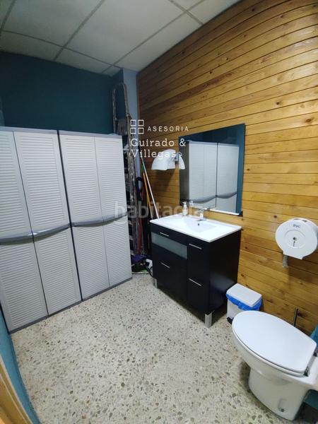 Foto 663a23de-f462-4348-97a5-3b2d299c2617. Local comercial a Casagemes Badalona