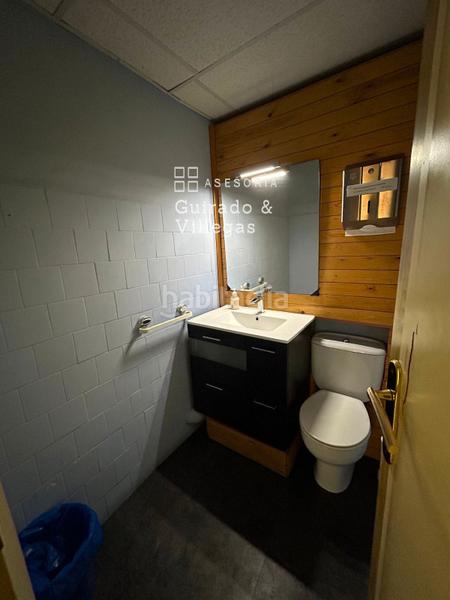 Foto d1dd5913-eb12-4d0a-a05d-aa8bdb5c167e. Local comercial a Casagemes Badalona