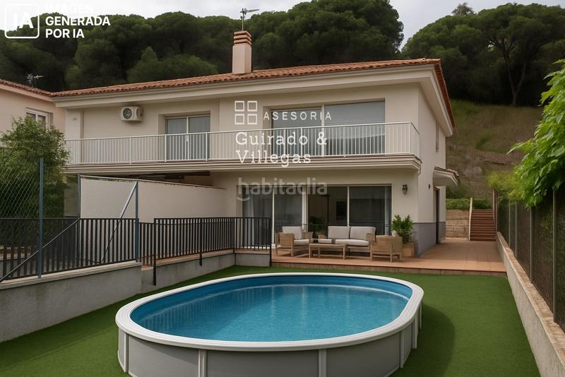 Foto d955e298-7682-4c05-b03c-456fe3f7b355. Casa adossada amb aparcament a Nucli Urbà Argentona