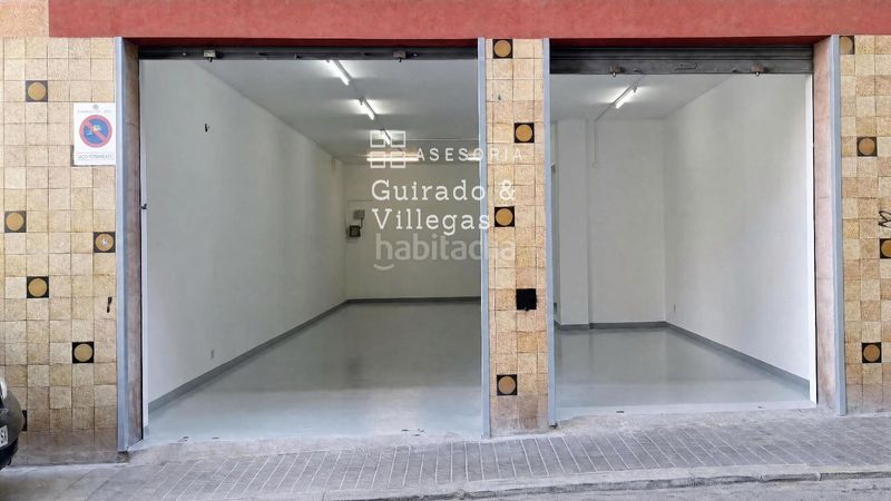 Foto a1b7513d-8b68-4638-8a9a-7991da1e3523. Local comercial a Llefià Badalona