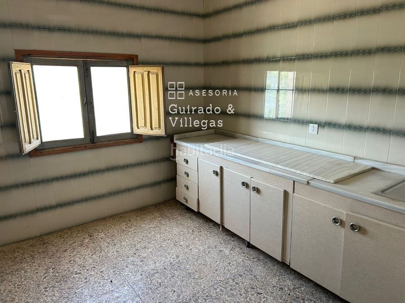 Foto bb93f139-a84d-4cc3-b639-8aa148a73ed1. Casa adossada a Fines