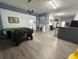 Business premise  Calle malgrat. Amplio local con gran potencial