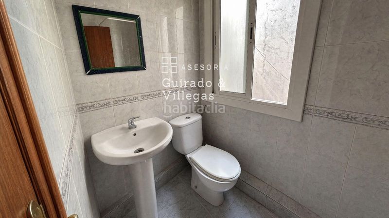 Foto 964a58c4-eae3-4db9-a875-d6b334eb790a. Pis a Raval Barcelona