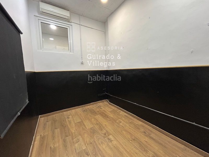 Foto 35040c93-16d4-428f-b89b-294e7db87009. Local comercial a El Clot Barcelona