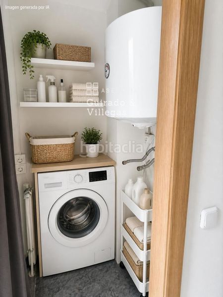 Foto 531b1a5b-2e8f-4829-8aef-8cb2a5bfa400. Local comercial a El Clot Barcelona