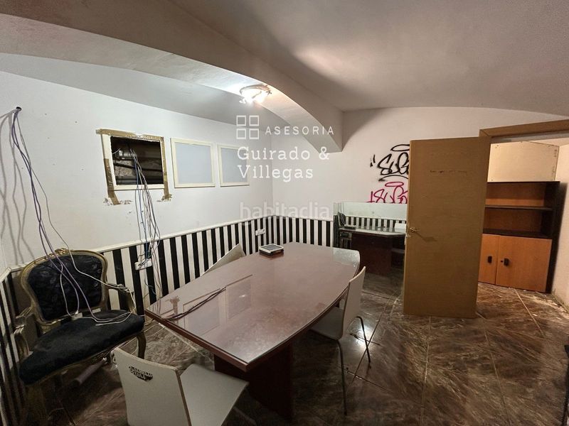 Foto 646a5959-8643-43c3-bada-481b805b9200. Local comercial a El Clot Barcelona