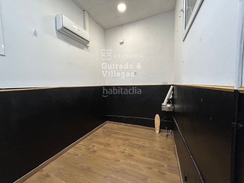 Foto ad5ad99d-e21b-4ac5-a0b3-9d2ee66188e7. Local comercial a El Clot Barcelona