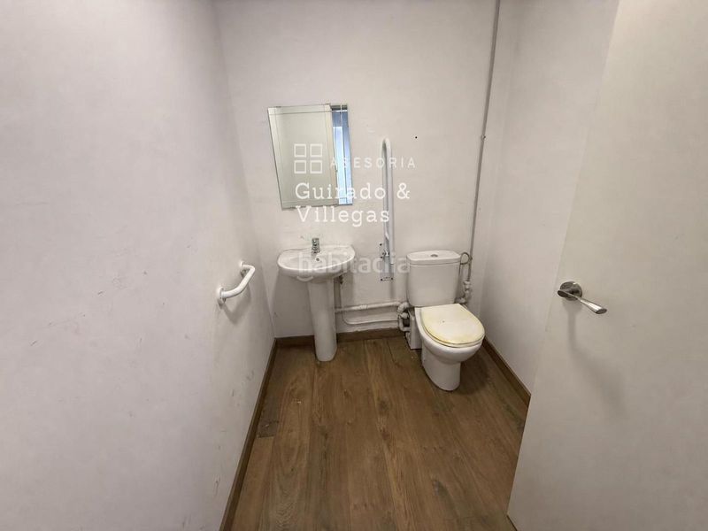 Foto d56d2966-15ba-45a2-be3e-5adcfd33e44e. Local comercial a El Clot Barcelona