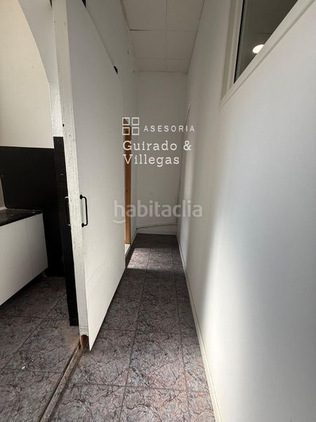Foto e9a5d3d7-b6d3-466f-9706-1bfaa01444df. Local comercial a El Clot Barcelona