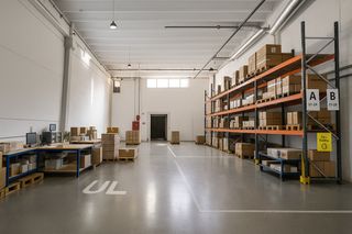 Capannone industriale in Provençals del Poblenou