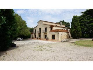 Masia a Roca del Vallès (La)