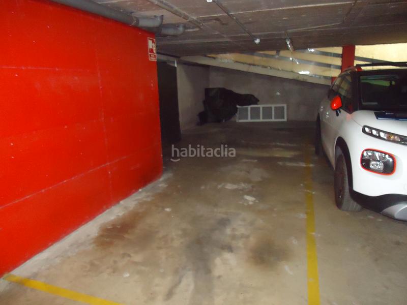 Foto 23a4ca98-57a8-4190-a12a-840b72203268. Posto auto in Centre-Can Nadal Sant Feliu de Llobregat