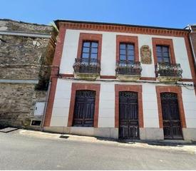 Maison à Calle herreria vb 3. Vivienda unifamiliar en villar de los barrios