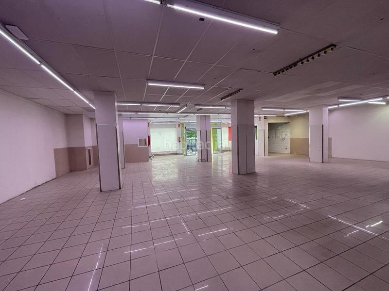 Foto 45a4645a-5474-44b3-949b-00a9371f67a5. Locale commerciale in Flores de Sil - La Placa Ponferrada