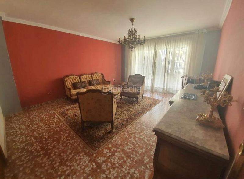 Foto 5d70b690-6a36-4e12-bf0d-e9f450bcc39b. Pis amb calefacció a Centro Ponferrada