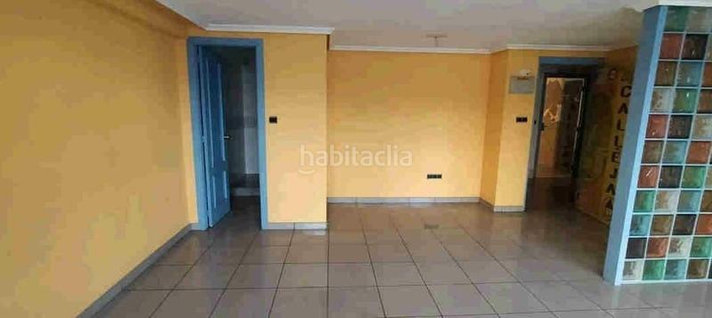 Foto a106699e-d386-4b04-943e-d0b29895499d. Locale commerciale in avenida américa 12 in Zona Alta Ponferrada