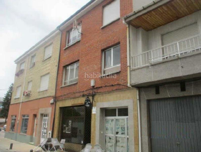 Foto 6a8e7f9f-6e93-49a3-bc21-a3be860c2c7d. Local comercial en calle guzman bueno 8 local comercial del bierzo en Fabero