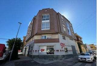 Geschäftsraum in Calle gustavo adolfo bequer 3. Local comercial en  cuatrovientos