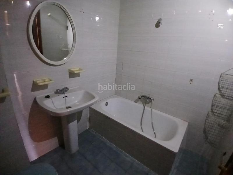 Foto 40bc96e9-c16b-4d1f-b8c5-93fb3a2d1f14. Pis amb calefacció a Valencia de Don Juan