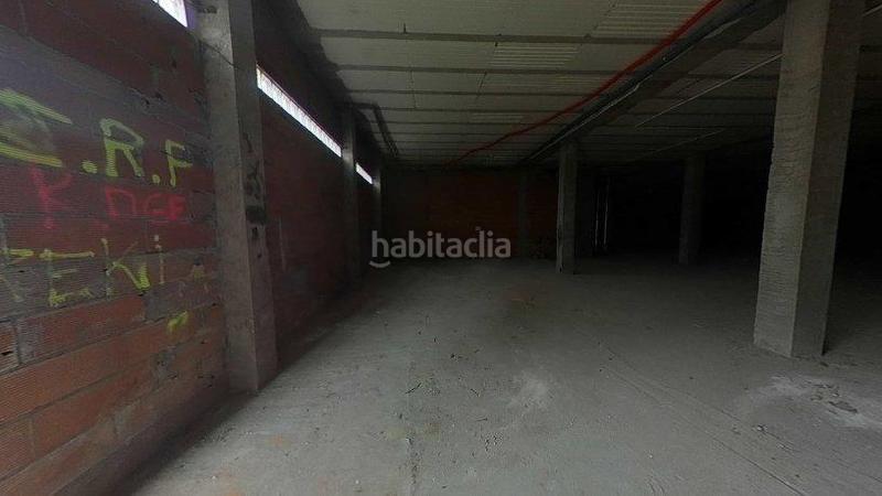 Foto 256aafc5-ab4f-447d-bf5e-817fa8232d5c. Local commercial dans calle teruel 113 dans Flores de Sil - La Placa Ponferrada