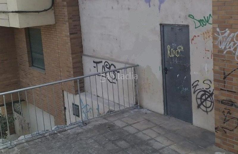 Foto ba1147ed-020d-4547-8eea-98f9746c60f9. Locale commerciale in avenida compostilla 70 in Centro Ponferrada