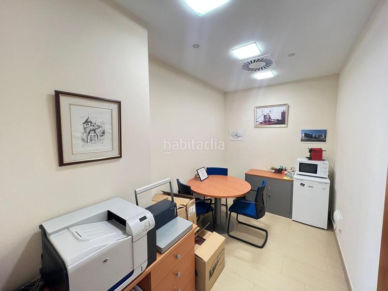 Foto 0403517a-fae1-43c2-a762-09da62b47c40. Local comercial a Centro Ponferrada