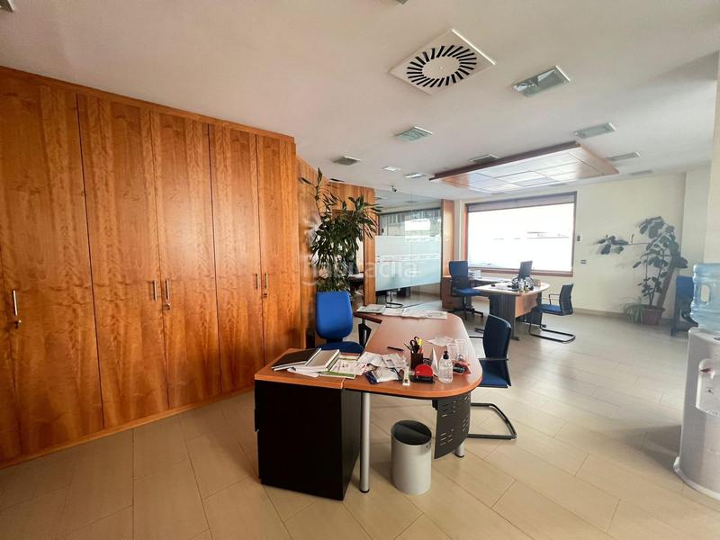 Foto 9afcdc2b-e51a-4724-a73b-fad4cbc138c8. Local comercial a Centro Ponferrada