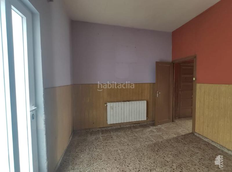 Foto d1116e61-27a7-40cf-adf6-4a8a1419af03. Semi detached house in travesía real 25 in Camponaraya