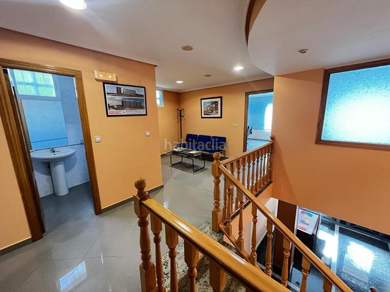 Foto 8f7a4f4f-64e9-4349-a3be-689510e69ad1. Local commercial dans calle de san juan apóstol 14 dans Ponferrada