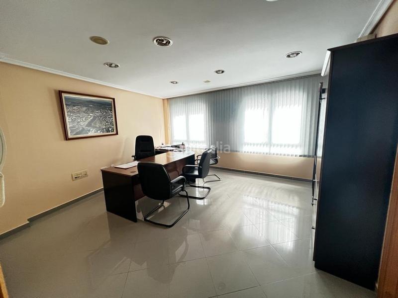 Foto 9d20cca4-0cc3-46ad-b612-5a4178ab0d69. Local commercial dans calle de san juan apóstol 14 dans Ponferrada