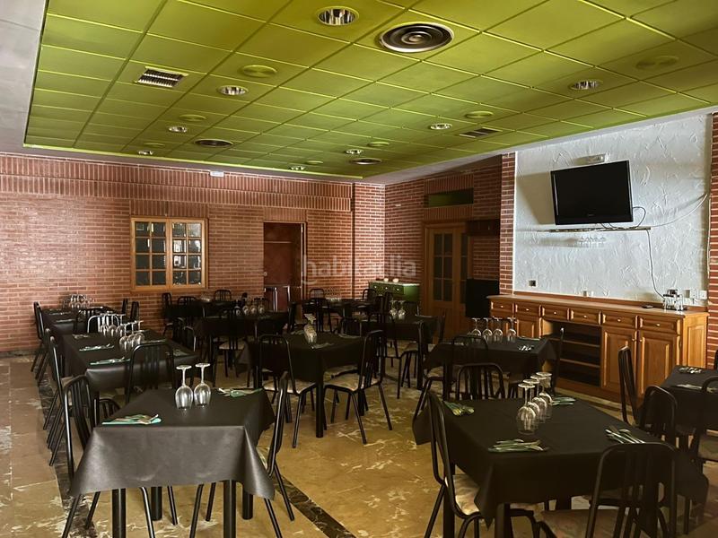 Foto a54b0b2f-4ca4-4b4f-a170-9aca97d253c4. Locale commerciale in avenida avenida del ferrocarril 42 in Ponferrada