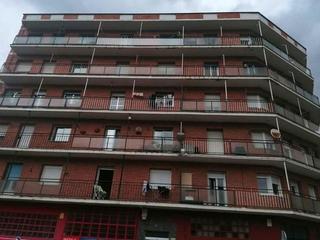 Appartement à Calle batalla de bailen 26. Piso en zona estacion de tren
