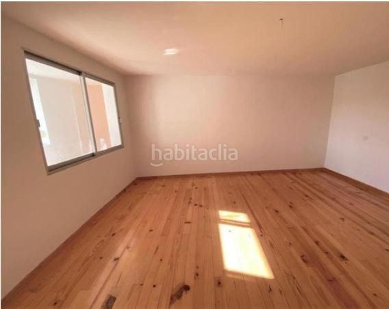 Foto b876c056-53c3-4c8a-a3b8-20d46b6d32d6. Casa amb calefacció aparcament a Garrafe de Torío
