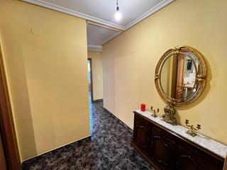 Appartement  Calle doctor fleming. Piso centrico con garaje cerrado y trastero con baño completo