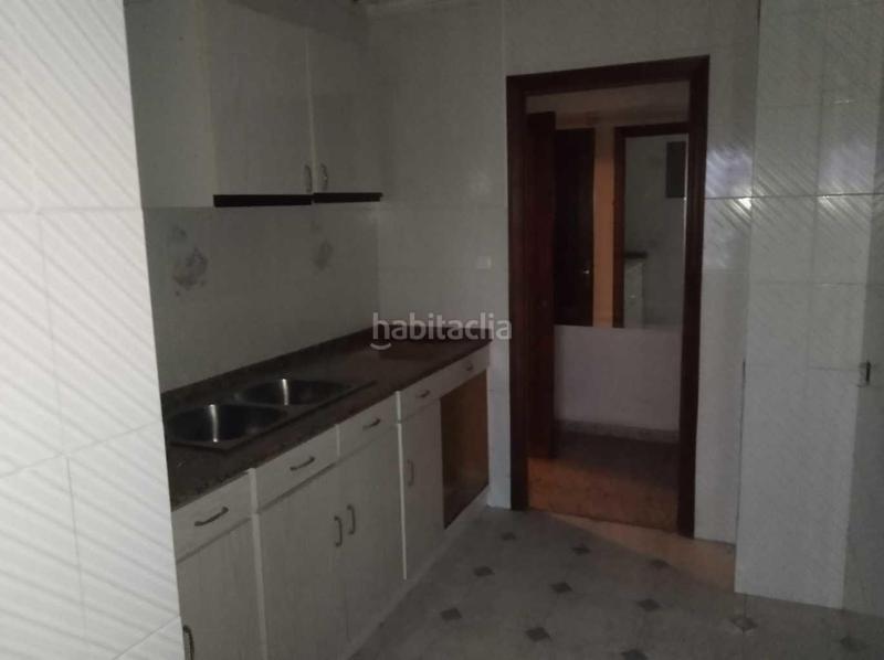 Foto 8fe8a5b1-f5f5-41fd-970e-22050a2162f5. Piso  para reformar a 2 minutos del Centro en Ponferrada