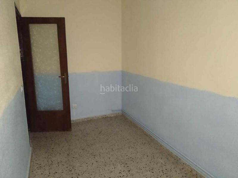 Foto a3de950e-0cc7-4fcf-b326-86f7d149cdda. Piso  para reformar a 2 minutos del Centro en Ponferrada