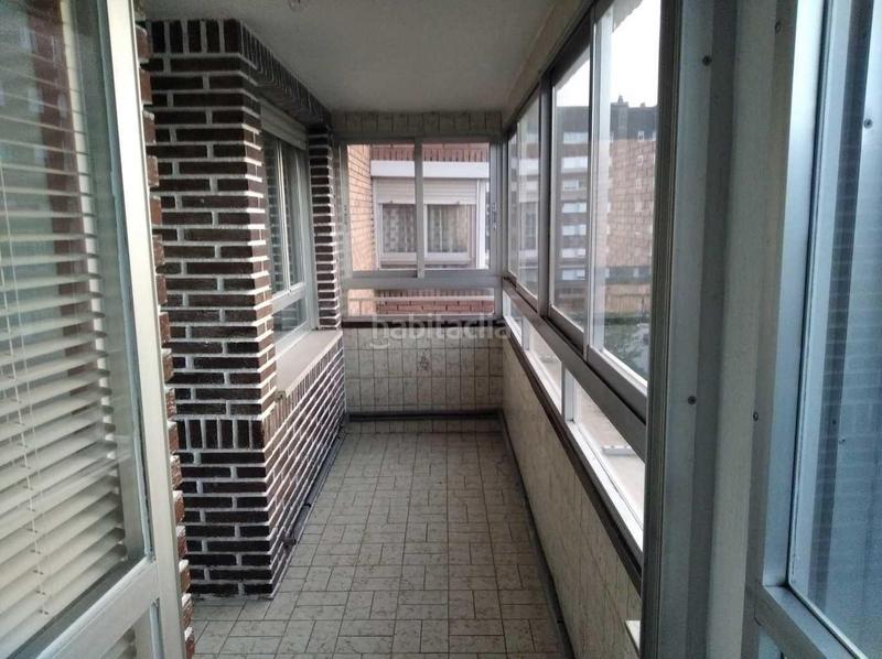 Foto b4032a62-4d98-432d-bc5f-3aef7b5b1548. Piso  para reformar a 2 minutos del Centro en Ponferrada