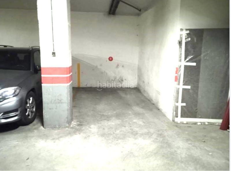 Foto db1c8611-6f6c-4be6-b5ff-9e4ee608200e. Aparcament cotxe a Centro Ponferrada