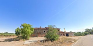 Casa en Carretera la ba�eza a madrid-coru�a le-11 11. Casa de piedra con jardin en alija del infantado
