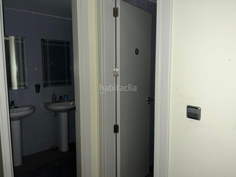 Foto f51a10d0-48ac-436a-a13a-e4528a340910. Geschäftsraum in Centro Ponferrada