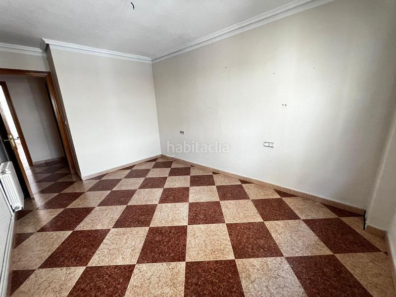 Foto 39ae211c-9801-40b9-aa1f-b52f7fb16f0d. Appartamento con riscaldamento parcheggio in Bembibre