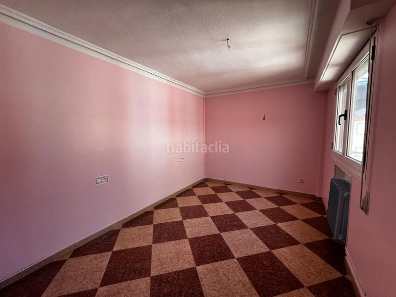Foto 53da1a49-b3ee-4a8e-b911-4b3f66440875. Appartamento con riscaldamento parcheggio in Bembibre