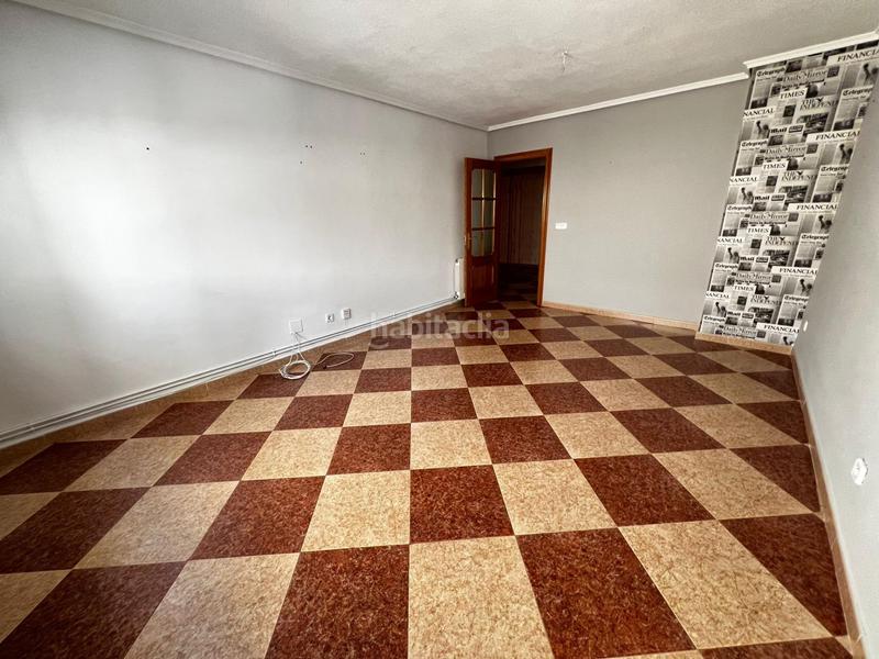 Foto ccc6daf9-6ce4-4d09-b997-853179bd4c6e. Appartamento con riscaldamento parcheggio in Bembibre