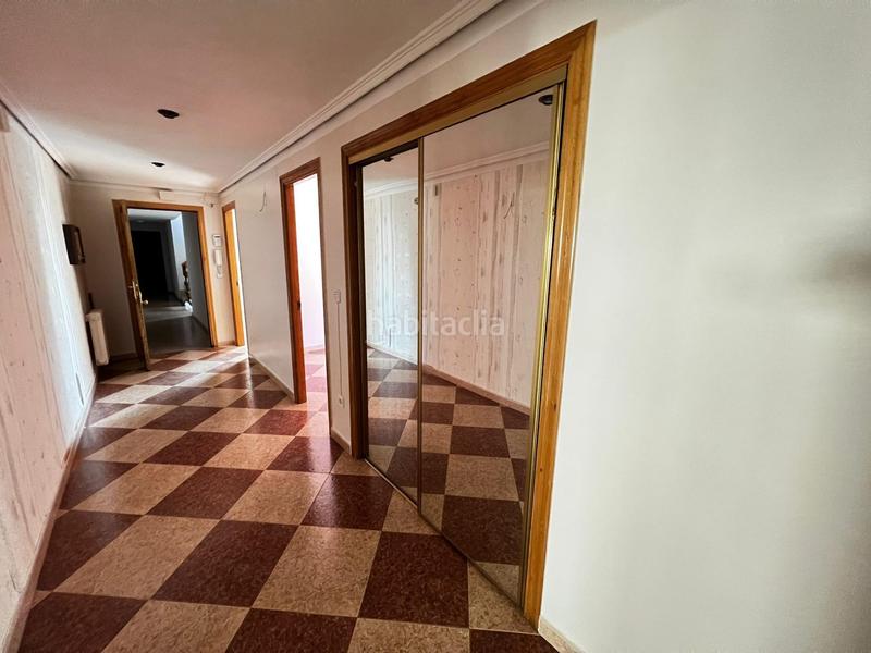Foto e31617dd-9907-488f-9795-fc5e8a8ba15e. Appartamento con riscaldamento parcheggio in Bembibre